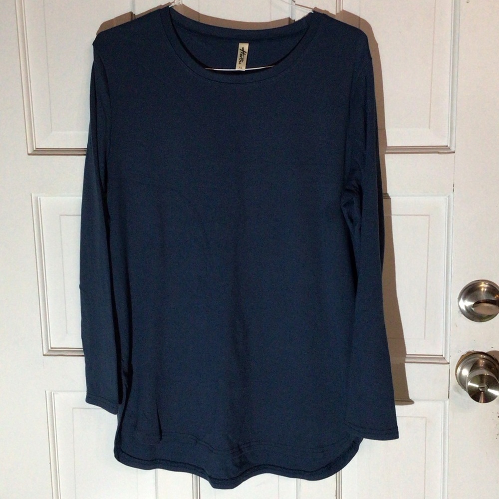Herou XL Women's Long Sleeve Top